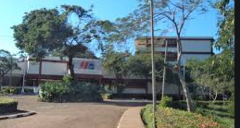 Moa UNIV