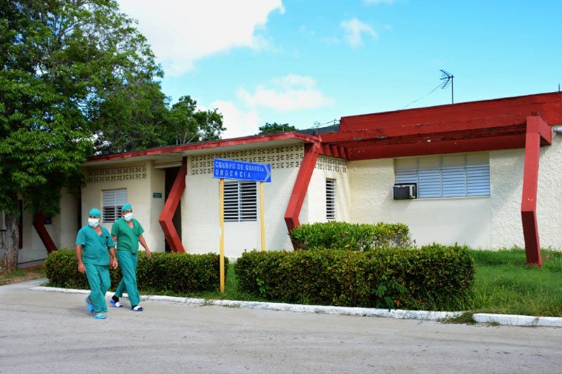 Los equipos de trabajo laboraban 14 días, para después permanecen similar cantidad de días en cuarentena e igual de descanso. Fotos: Carlos Rafael hospital militar 6060