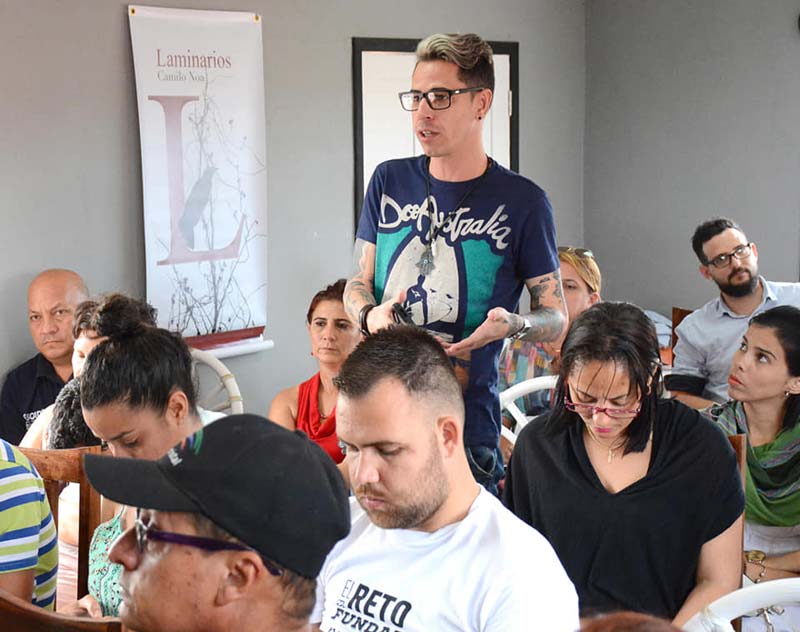 AHS encuentro Hguin Carlos R 2