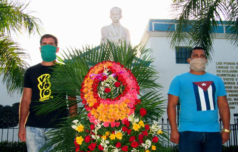 Marti homenaje AlexisdT 2