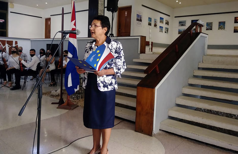 La diplomática búlgara recordó la historia de cooperación entre ambas naciones durante estas seis décadas de relaciones Embajadora de Bulgaria en Cuba Maria Donska 2
