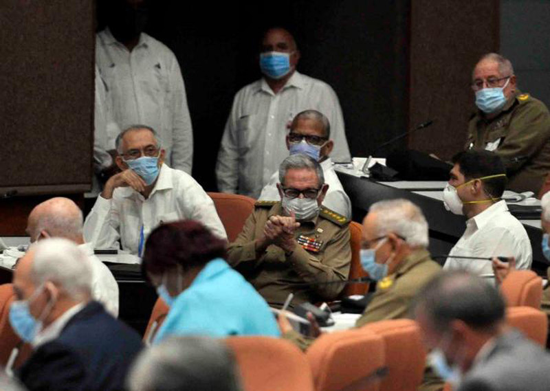 Photo: Granma raul asamblea
