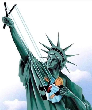 trump estatua libertad