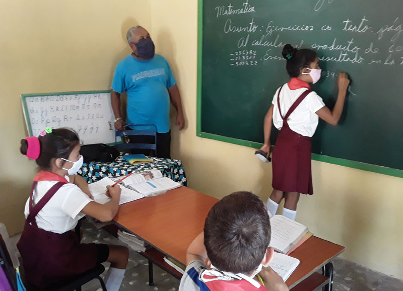 La transformación física de la escuela resalta en el entorno y realza los valores que de ella se emanan escuelas rurales reparac 5