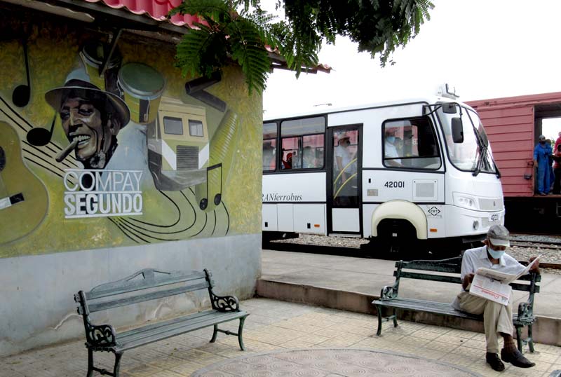 ferrobús chan chan 6
