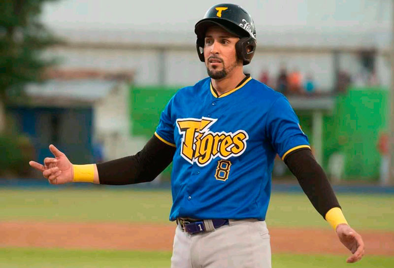 Yunior Paumier, defendió la chamarreta de los Tigres de Chinandega, en la Liga Profesional de Béisbol de Nicaragua. Fotos tomadas de Internet Yunior Paumier