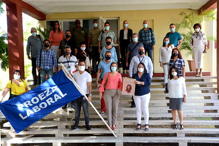 Universidad de Holguin1