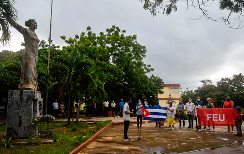 Mariana Grajales homenaje HCS