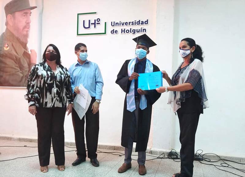 Universidad Hguin Graduac extranj 3