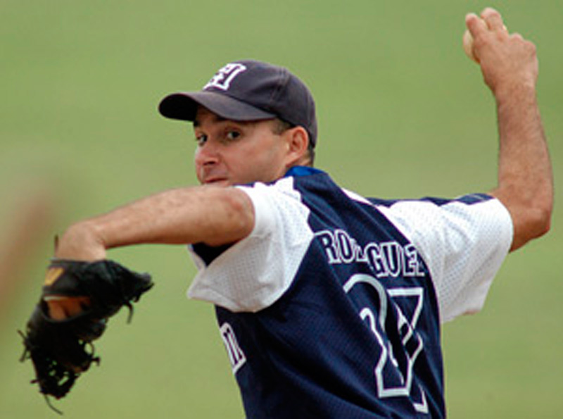 luis miguel rdguez pitcher
