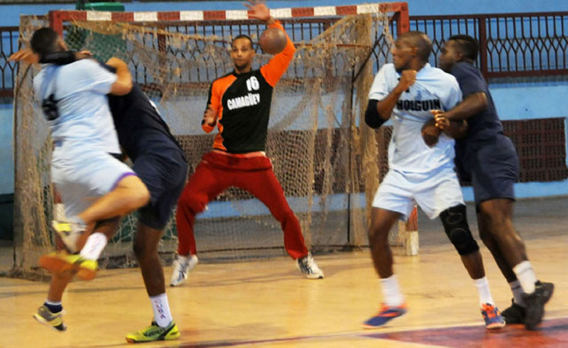 balonmano Hguin