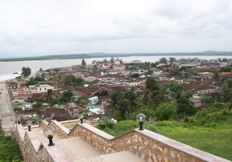 Gibara panoramica