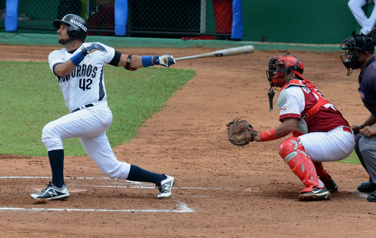 Yordan Manduley vs Mayabeque