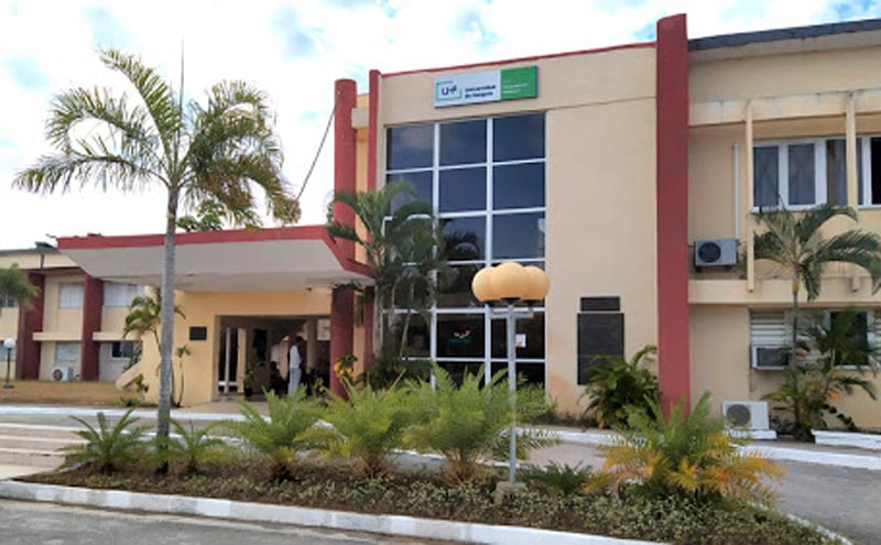Universidad Hguin
