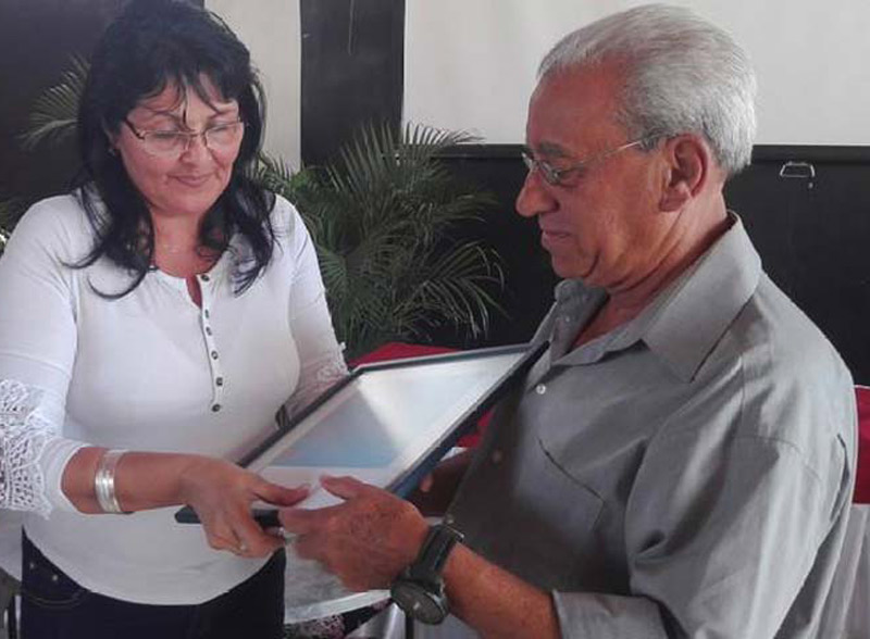 Roberto ortiz f yudit almeida