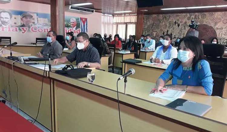 diputados holguin
