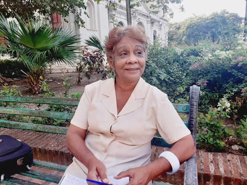 pueblo Maruja Tamayo Holguín 01