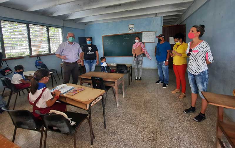 Gibara visita gobernamental CP 4