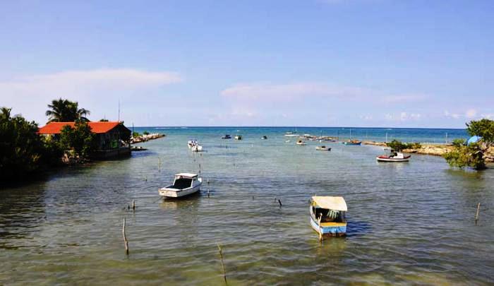 Holguín protección de ecosistemas costeros