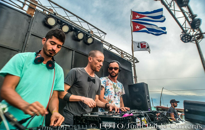 3008 Festival stereo G 3