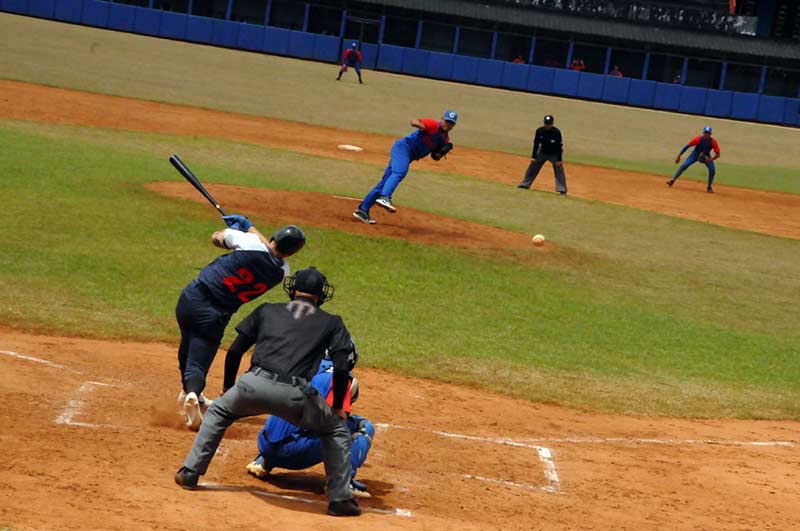 Béisbol Subserie 23 Hguin Granma ELA 1