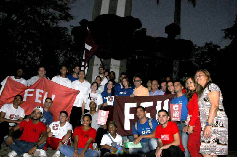 FEU abanderamiento 03