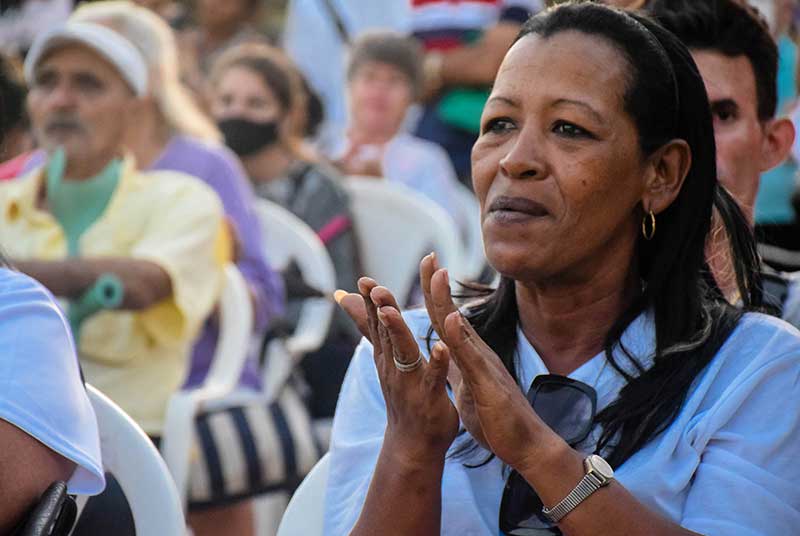Revolución acto aguas claras HCS 10
