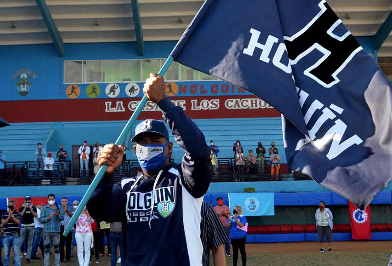 cachorros abanderados CRD 4