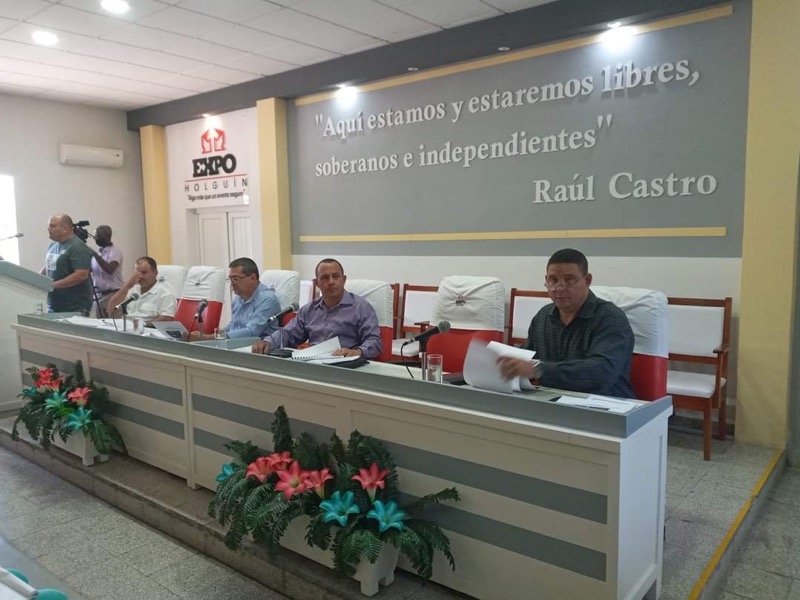 01 Reunion economia mayo 2022