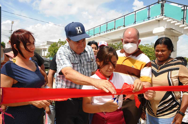 Fotos: Elder Leyva Holguín 26 de julio inauguraciones ELA 11