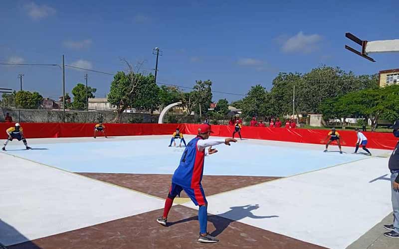 Foto: Perfil de Facebook del autor béisbol cinco holguín