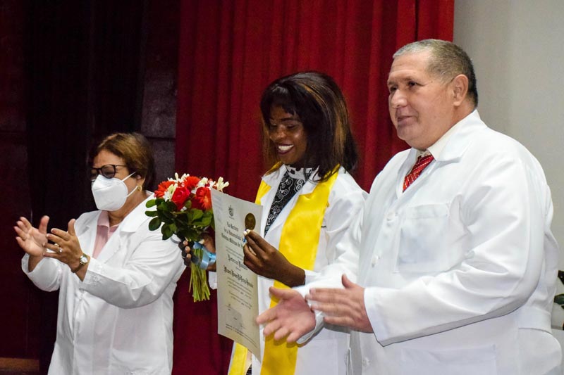 hcs entrevista medico africana 3