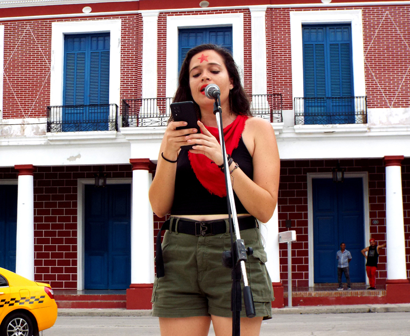 revolucionaria16