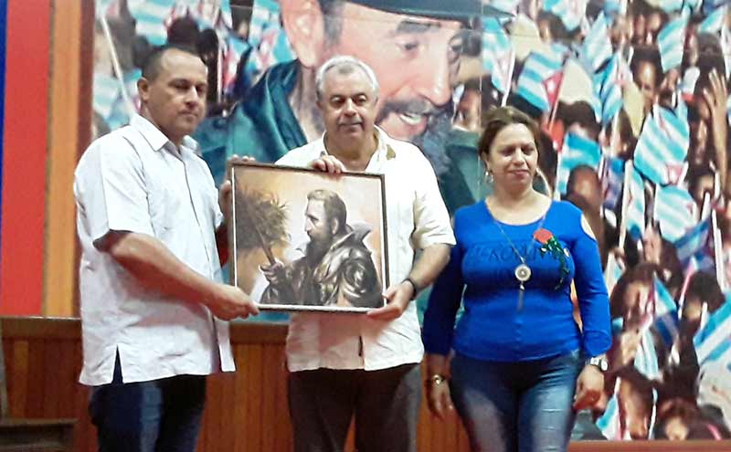 Tin Cremata Holguín 5