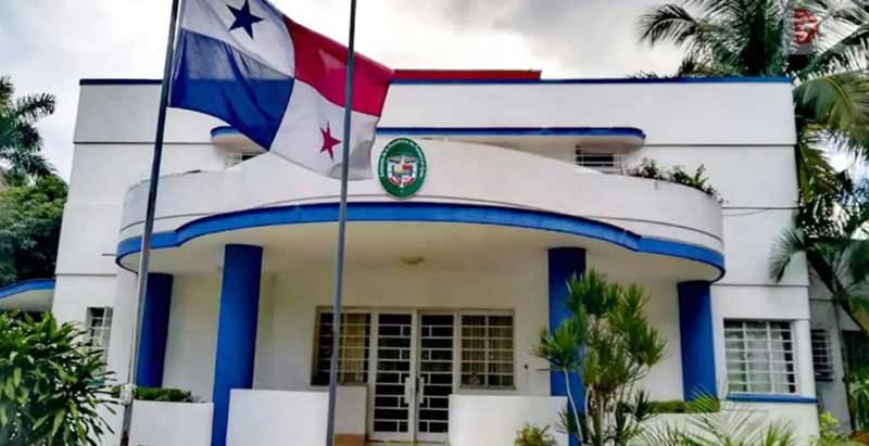 embajada panamá cuba