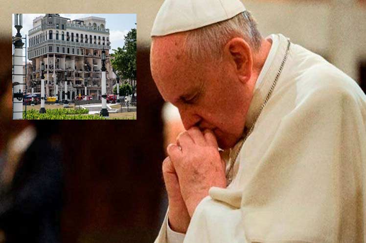 Papa Francisco collage