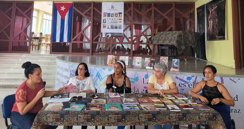 feria libro holguín 1