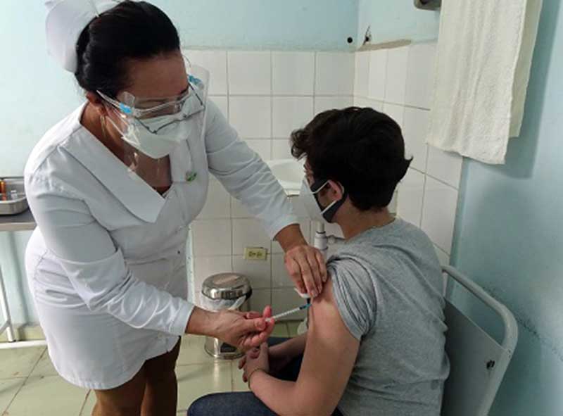 vacunación refuerzo adolescentes
