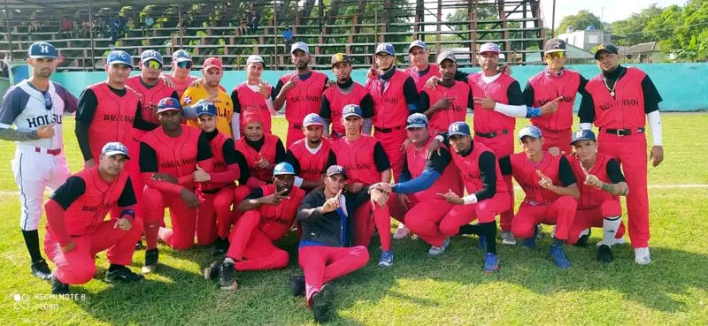 Foto: Perfil de Facebook del Inder en Báguanos Báguanos béisbol serie provincial