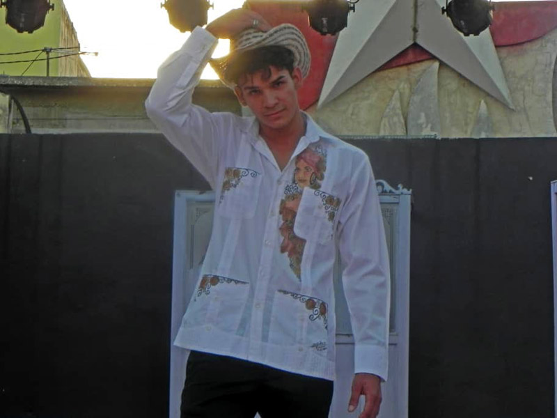 guayaberas 04