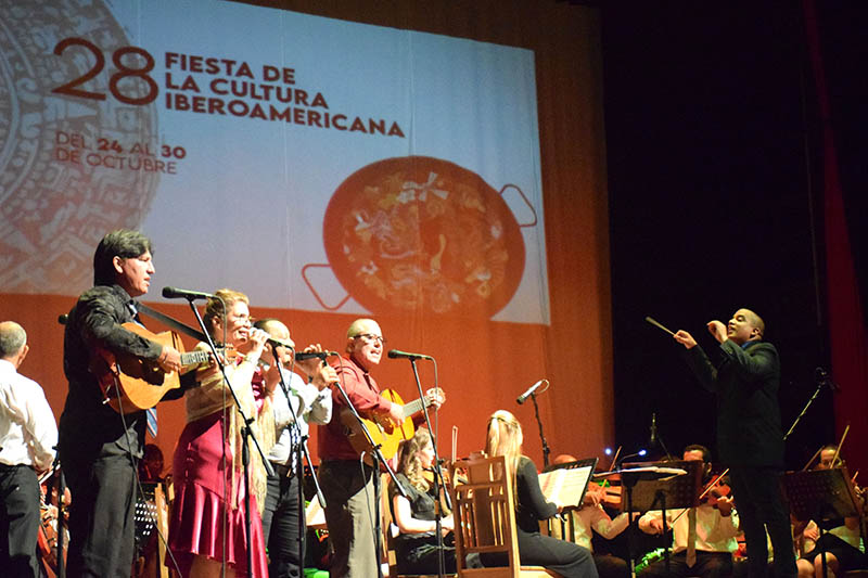 Fotos: Heidi Calderón Sánchez Fiesta Iberoamericna 01