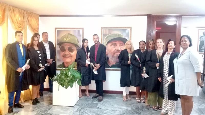Fotos de la autora fiscales toma poseción 2