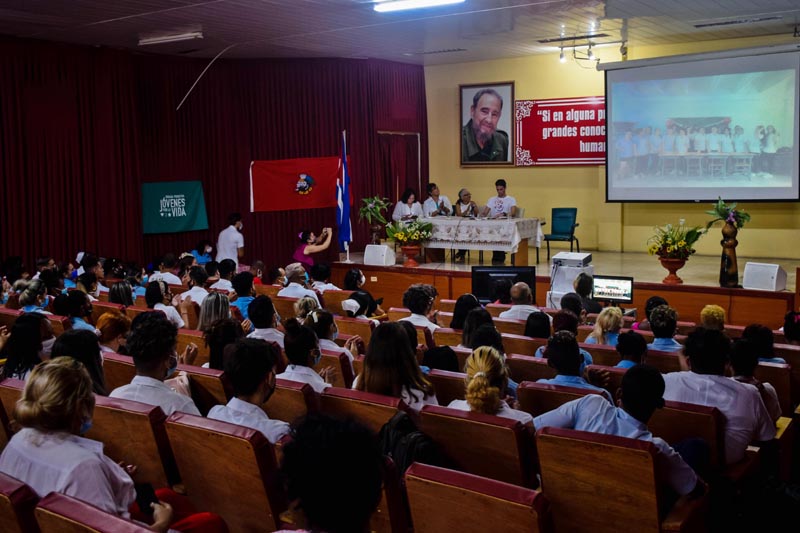 encuentro FEU 01