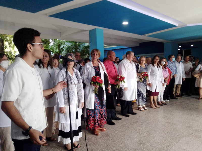 Reacreditación Medicina 1