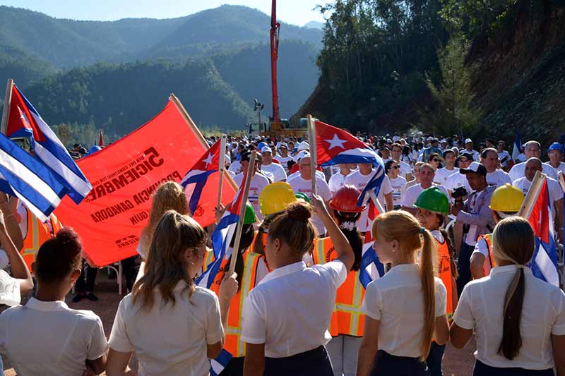 constructor bandera ATH21