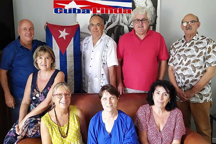 Tzy0 8997716 francia cuba linda