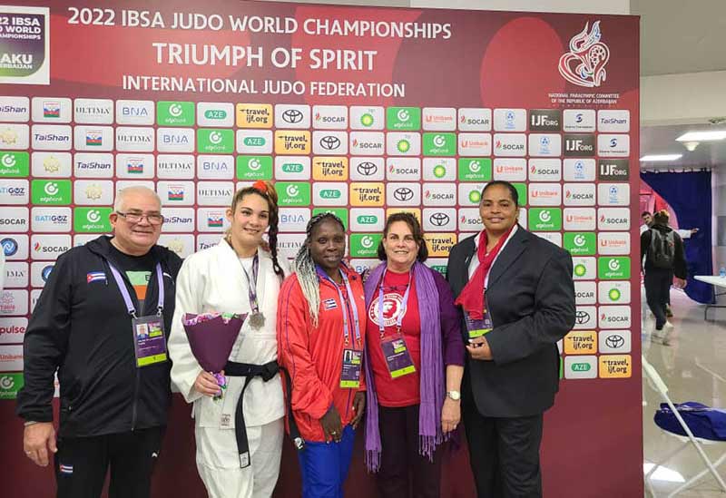 Sheyla Hernández Estupiñán, judoca holguinera, se agenció plata y bronce, de 90 kilogramos, en el Campeonato Mundial Ibsa de Bakú 2022, Azerbaiyán. Foto: Prensa Latina deporte judo Sheyla 02