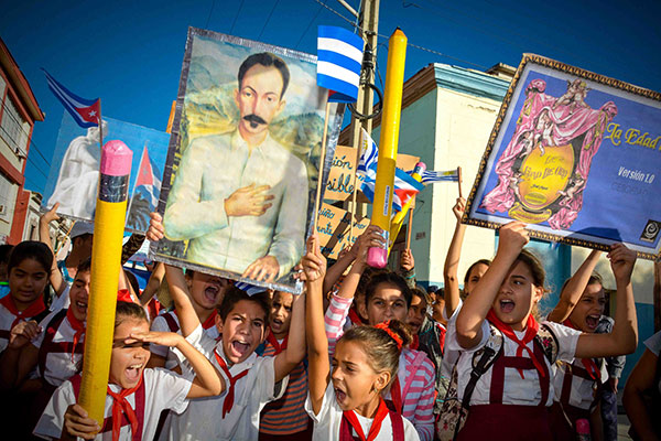 holguin homenaje marti