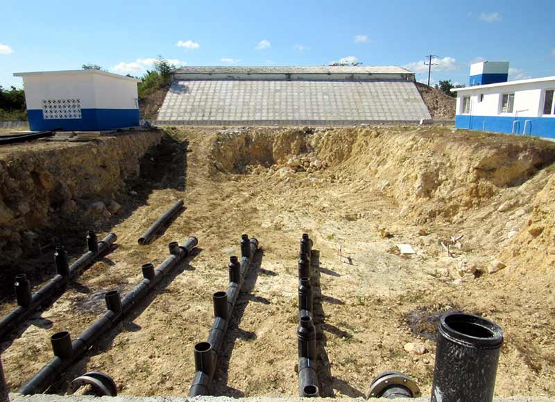 Ministra inés maría planta Cueto ATH 14