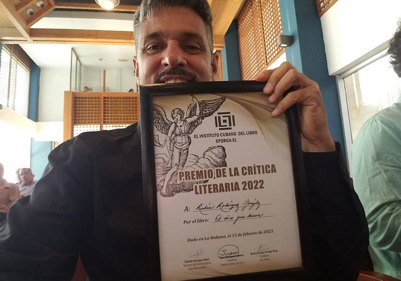 rubén crítica literaria 2022 1